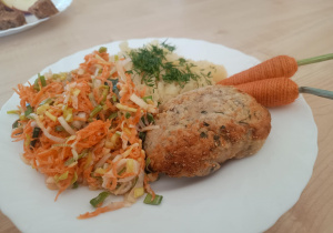 Zdjęcie 2 na 13